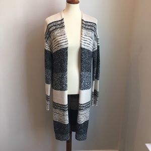Gap grey and white sweater duster L Tall